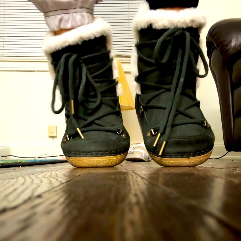 Boots/shoes - Picture 4 of 5